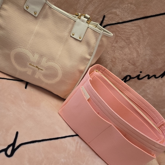 Salvatore Ferragamo Pink Canvas Tote Bag - Picture 9 of 13